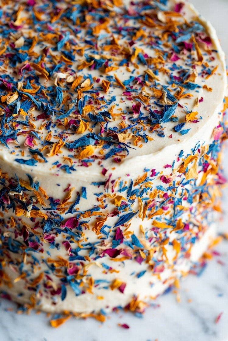 Silk & Soak Edible Flower Confetti 15g - Organic Rose petals, Calendula & Blue Cornflower