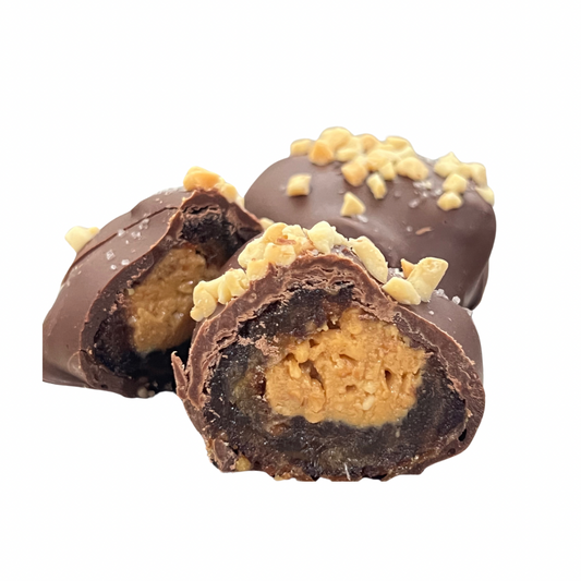 Sugar Free Milk Chocolate Coated Date with Peanut ganache + Celtic Salt Large 50g